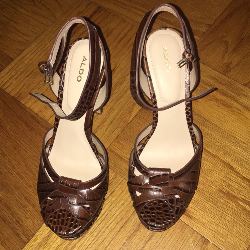 Aldo Alcla platform heels
